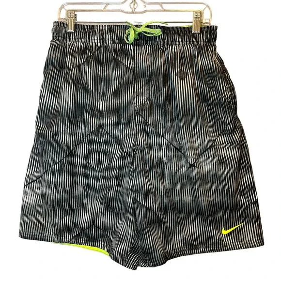 NIKE Mens Board Shorts Swim‎ Trunks mesh lining  RN37763 Size L Green