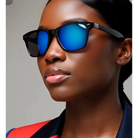 Polarized Sunglasses For Women Black Frame Blue Mirror Lenses UV‎ Sun Protection