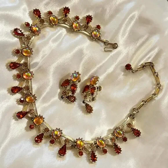 Vintage Signed Coro Necklace and Clip Earrings Set • Teardrop Choker • AB Oil S