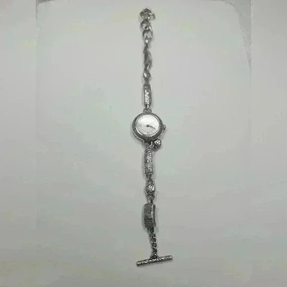 ♡Vintage Brighton Watch Braclet With New Battery. It's in good‎ condition.