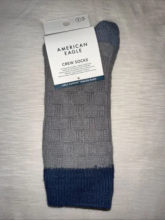AE Men’s Blue Gray Check Knit Crew Cotton Blend Socks