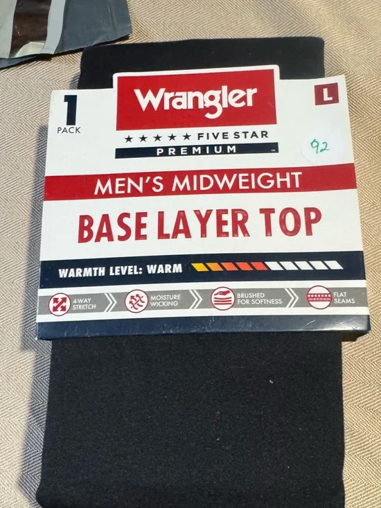 Wrangler Men’s Midweight Base‎ Layer Top - Black