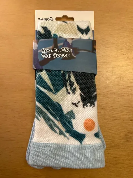 New Unisex 5 Toe Sports Compression Socks Over calf White Blue size Small