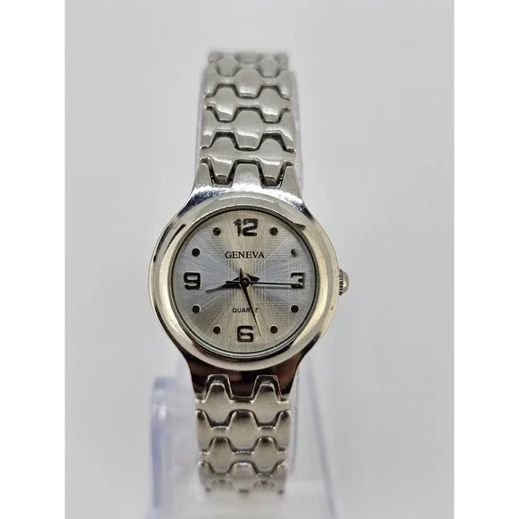 Women's Analog Watch 24MM Gray Dial Gray Bracelet Bands 6.5