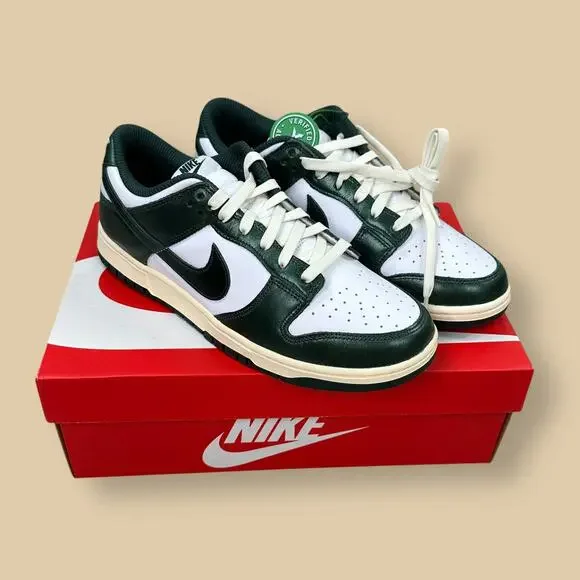 Vintage Y2K Nike Dunk Low Mens 10 Green White Shoes DQ8580-100 NWT