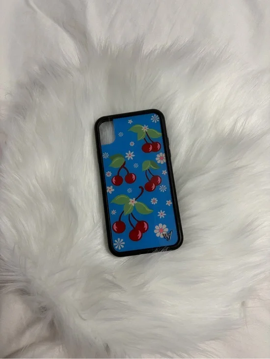 Wildflower Blue Cherry Print Phone Case with Black Bumper