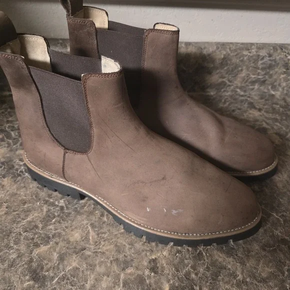 Line of Trade Men's Leather The Foundation Chelsea Size 11 US - Dark Brown