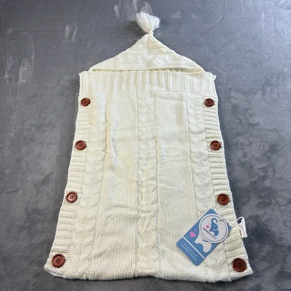NWT XMWEALTHY Baby Cable Knit Swaddle Blanket Hooded Button‎ Sleep Sack Cream