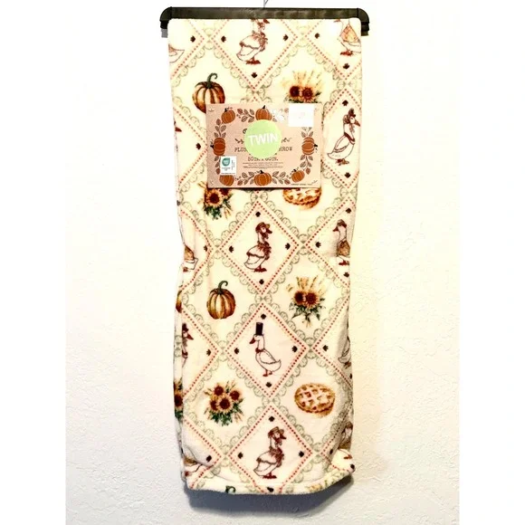 Harvest Goose RJ 1916 Plush Throw Blanket Fall Pumpkin Sunflower Twin 50x60