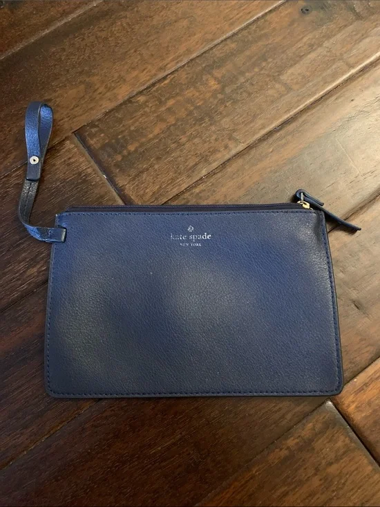 kate spade ♠️ Navy Leather Wristlet Zip Pouch EUC