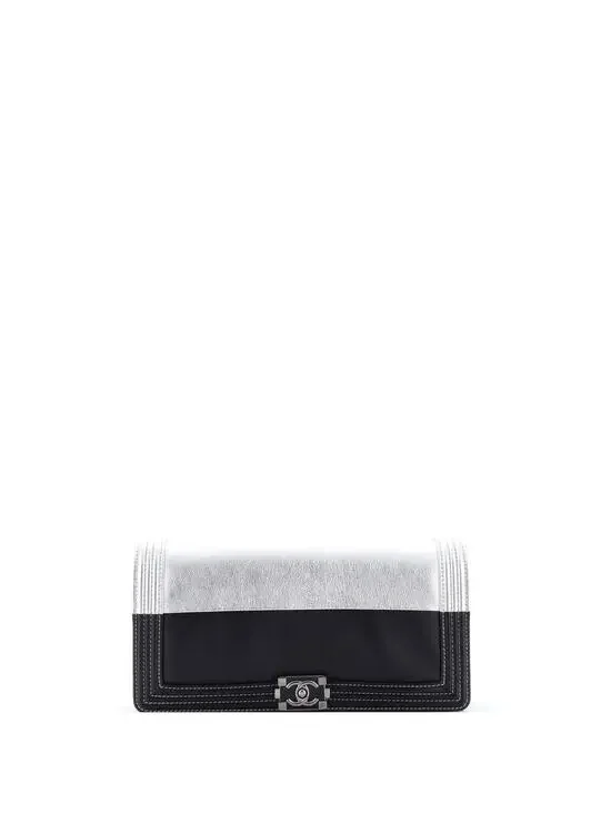Chanel Bicolor Boy Flap Clutch Calfskin #255386C29B