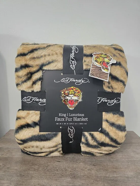 Ed Hardy KING Luxurious Faux Fur Blanket Tiger Print Brand New 108in x 90in