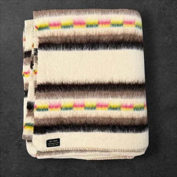Vintage Peruvian 100% Wool Blanket Handmade Striped Fuzzy Throw Cream Brown
