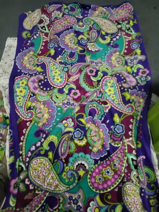 Vera Bradley “ Heather Paisley” Fleece 46” X 78” Blanket ~VGUC