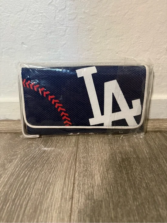 LA Dodgers Baseball Navy Canvas Clutch Wallet