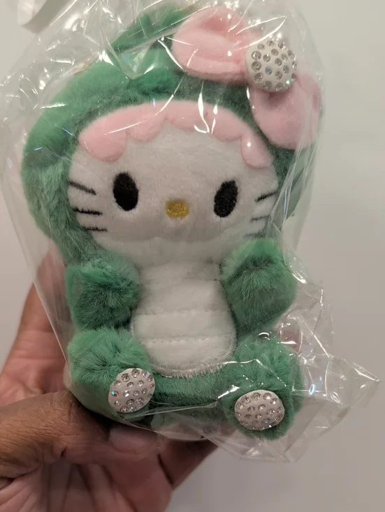 Plush Green Kitty as Dino Bag Charm
