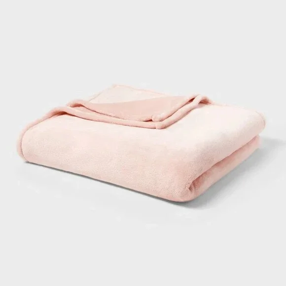 Microplush Bed Blanket - Threshold - Berry, Full/Queen, Solid