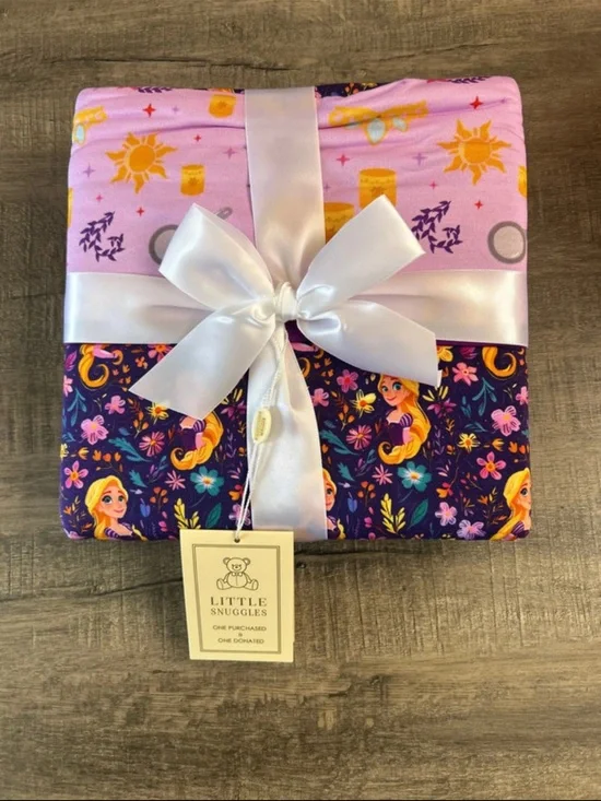 Little Snuggles Purple & Pink Princess Print Kid's Throw Blanket 50 x 65