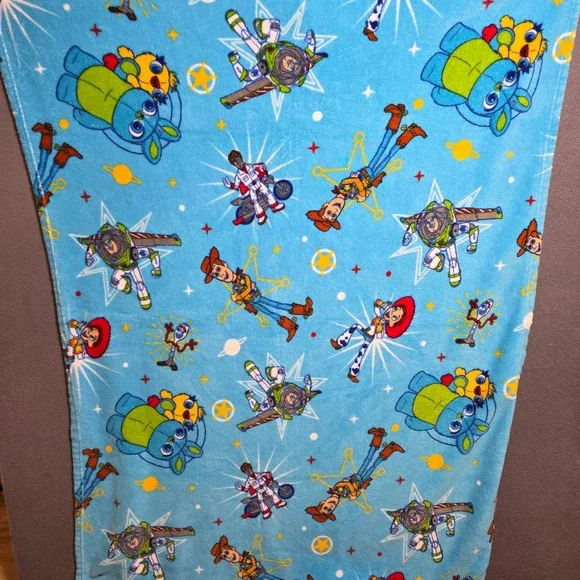 Disney Pixar Toy Story 4 Fleece Throw Blanket Blue 36x48 Woody Buzz Ducky Bunny