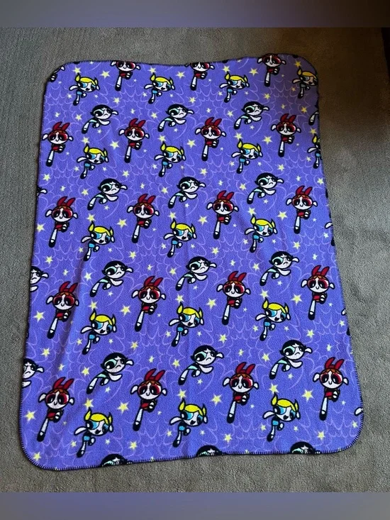Vintage 2001 ‘The Powerpuff Girls’ Purple Character Print Blanket