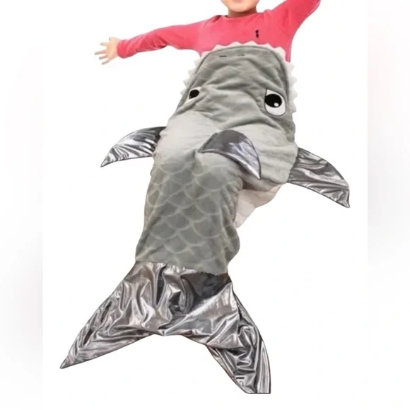 Kids Shark Blanket Sleeping Bag Jay Franco Gray White Teeth Fins