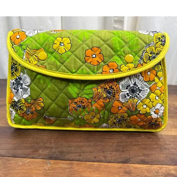 Design Thai Retro 60's Quilted Make-up Cosmetic Travel Bag Vibrant Colors Floral
