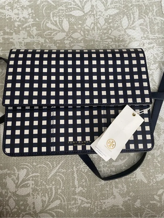 NWT Tory Burch Gingham Crossbody with Gold Logo