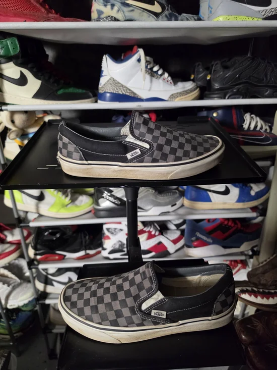 🔥 Vans Classic Slip-On Checkerboard — Black/Grey Men Size 8