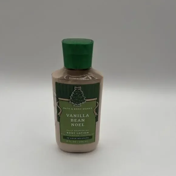 BATH & BODY WORKS Vanilla Bean Noel Body Lotion