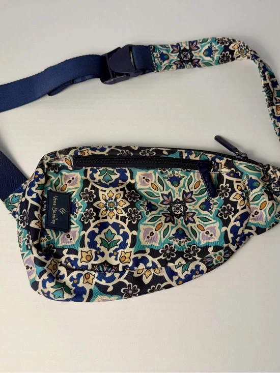 Vera Bradley Sling Backpack Blue Floral Crossbody Bag Adjustable Strap Travel