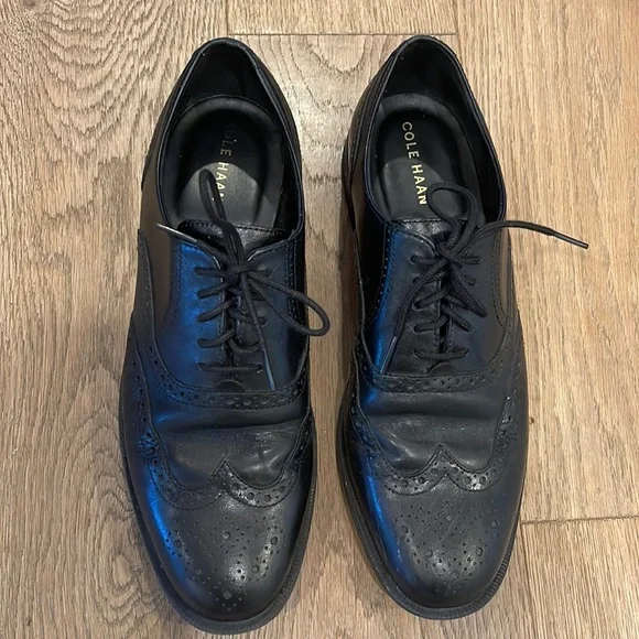 Cole Haan Black Leather Oxfords 10.5M