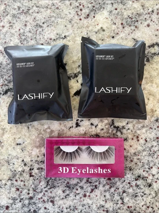 NEW Lashify set of two + 3 d lashes