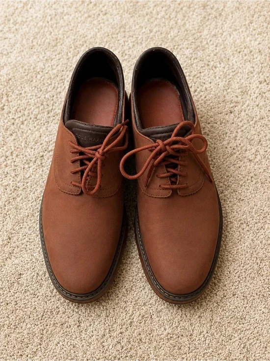 Men's Classic Tan Leather Derby Shoes