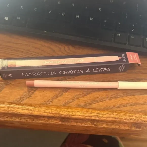 Tarte Maracuja Lip Liner in Soft Pink