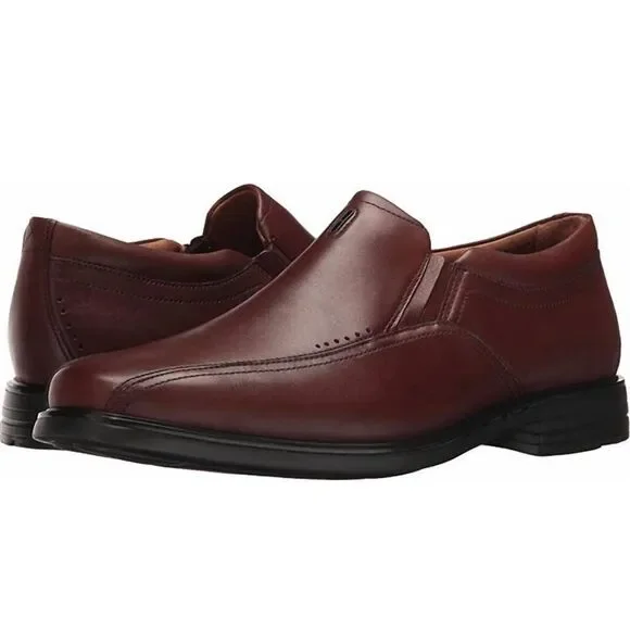 NEW CLARKS un. sheridan‎ go medium in brown B30A-B