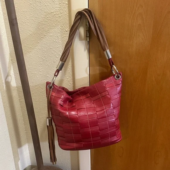 Women’s Woven Hobo Bag in Red with Brown Straps