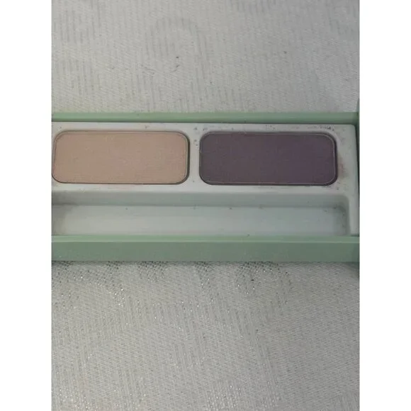 Clinique Eyeshadow Compact‎ Neutral Matte & Plum Shimmer Shades