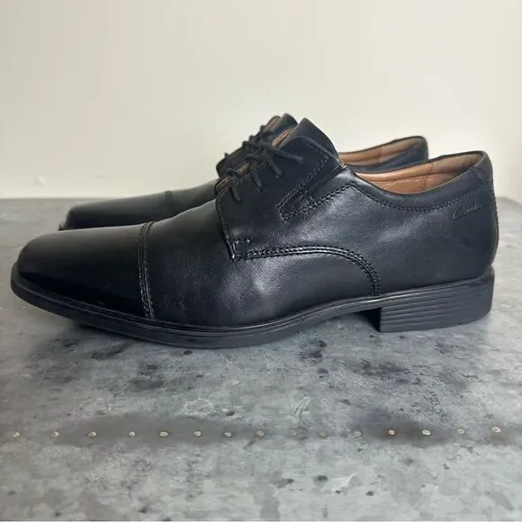 Clarks Men's Tilden Cap Toe Black Leather Oxford Size 8.5