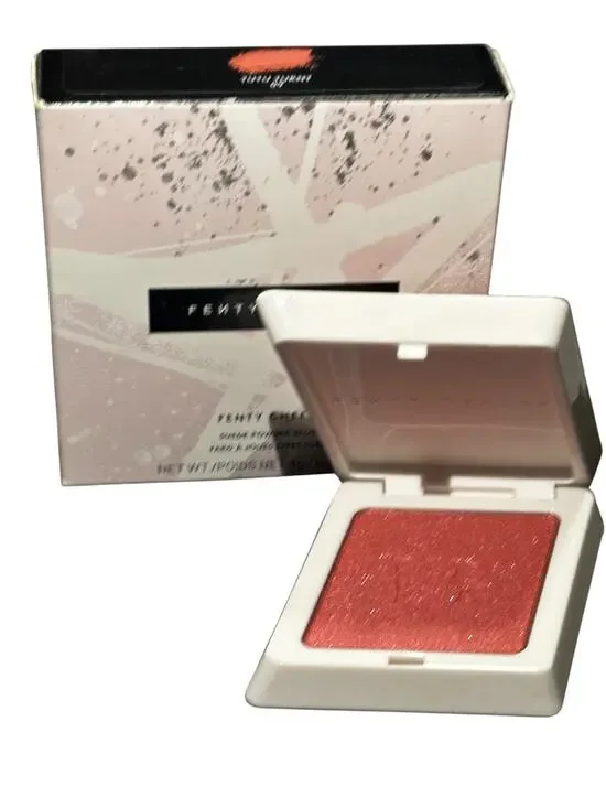 Fenty Beauty Cheeks Out Blush – Tutu Turnt 09 •‎ High‑Impact Waterproof Formula