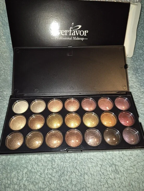 EVERFAVOR Baked Eyeshadow Palette - Warm Metallic Browns & Golds