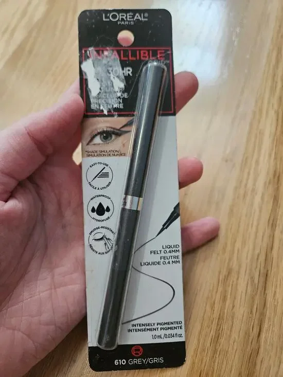 L'Oreal Infallible Grip Liquid Felt Liner #610 Grey / Gris NWT