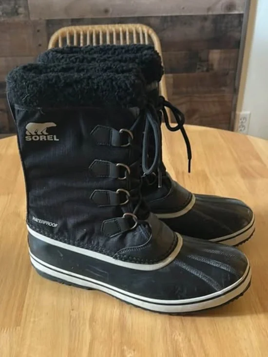 Men’s NEW Sorel Winter Boots Size 12 NWOT