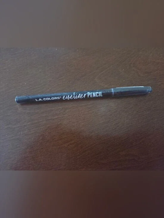 L.A. colors Eyeliner Pencil