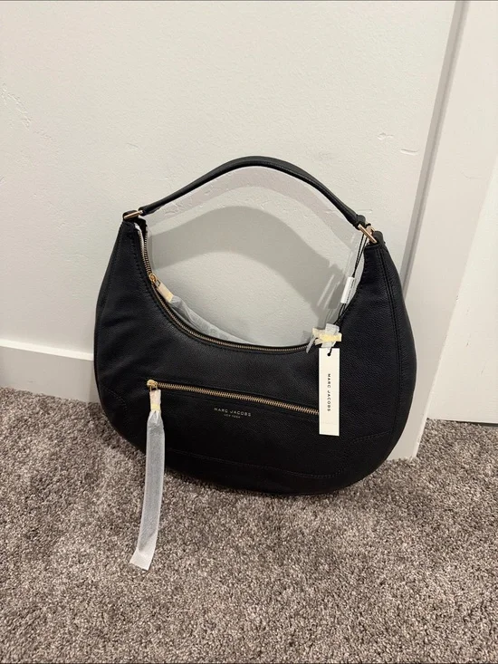 Marc Jacobs cresent large shoulder bag NwT