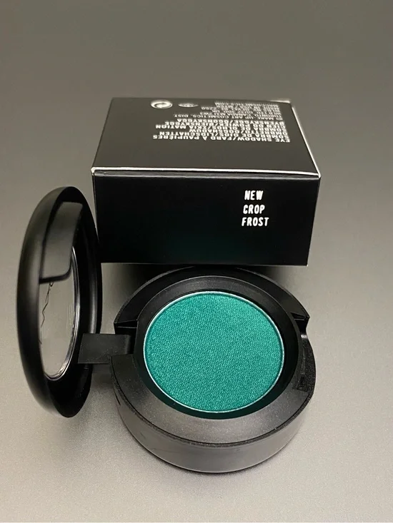 MAC “New Crop” Eyeshadow
