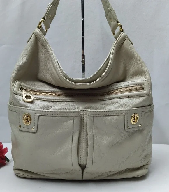 Marc By Marc Jacobs Off-White Leather Turnlock Pockets Zipper Hobo Shoulder Bag