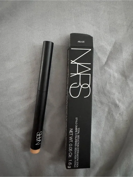 NARS Ablaze Eyeshadow Stick