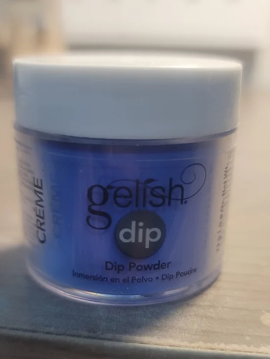 Gelish Dip Powder - Making Waves