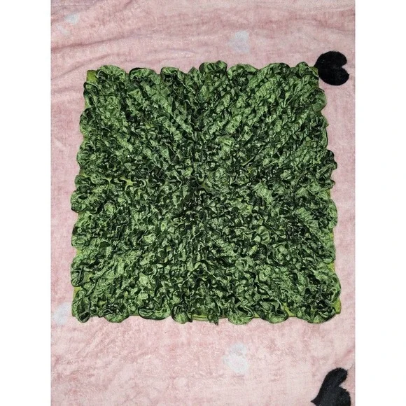 Green ruffle Decorative pillow case