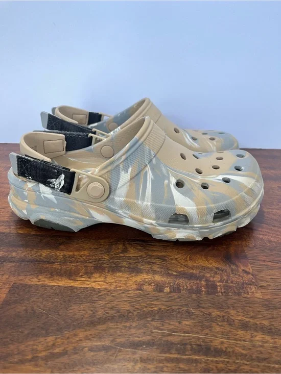 CROCS Classic All Terrain Clogs Comfort Shoes Marbled Chai Sz Men’s 7 Women’s 9